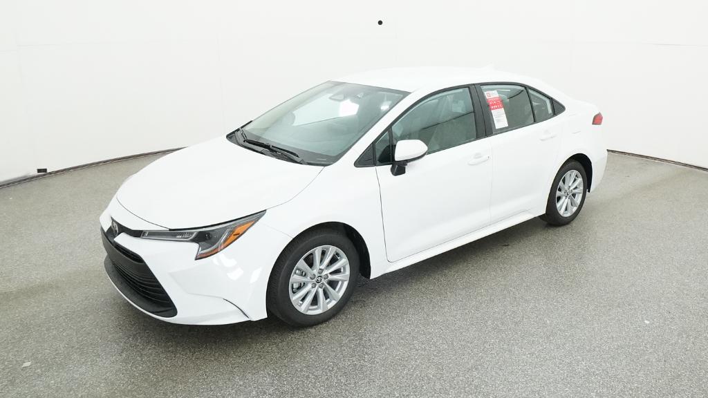 2026 Toyota Corolla LE's photo