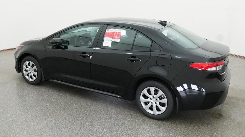 2026 Toyota Corolla LE 4dr Car Slide 5