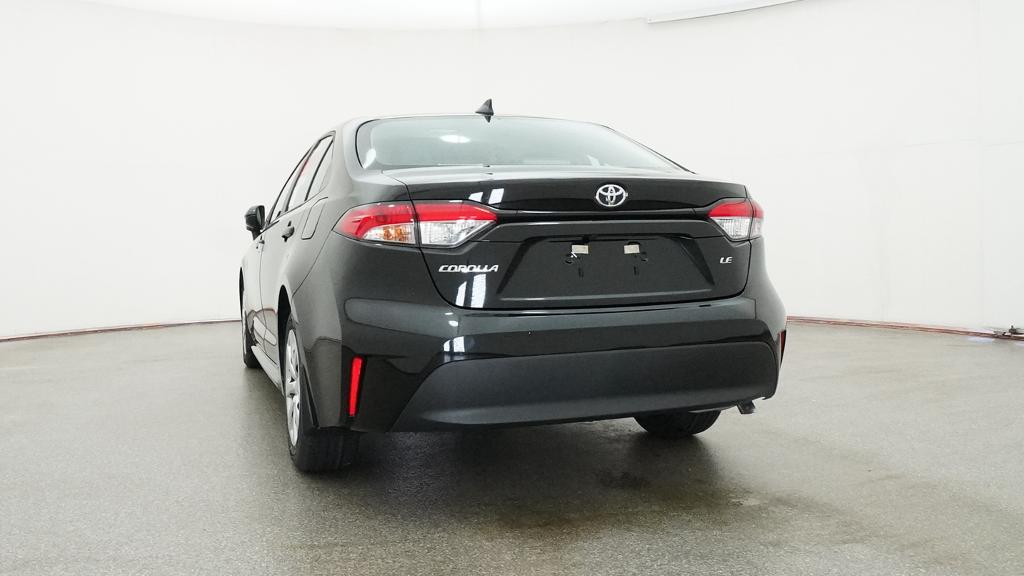 2026 Toyota Corolla LE 4dr Car Slide 23
