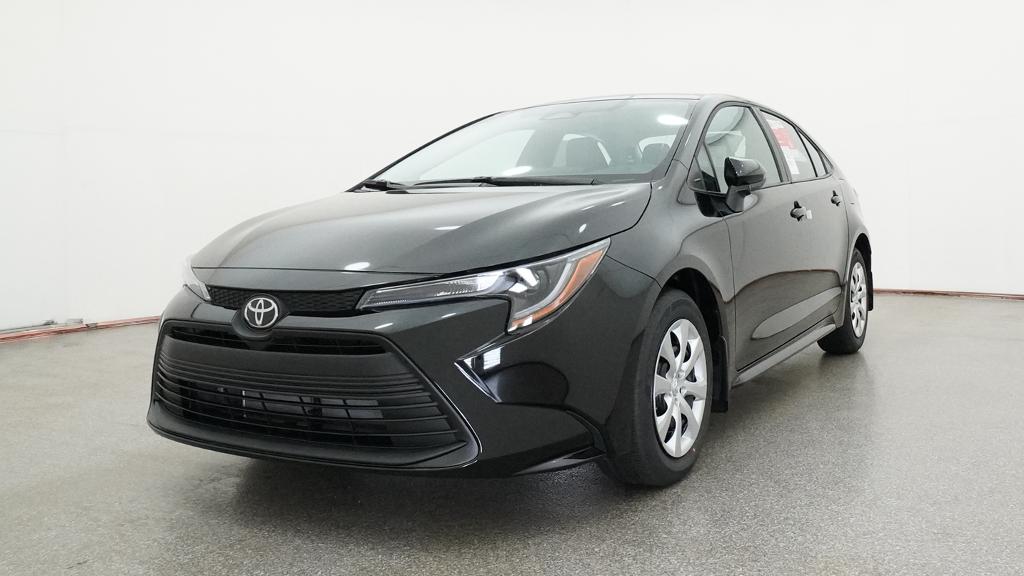 2026 Toyota Corolla LE 4dr Car Slide 17