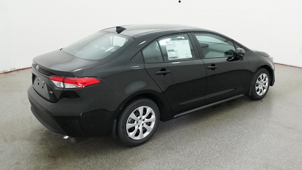 2026 Toyota Corolla LE 4dr Car Slide 10