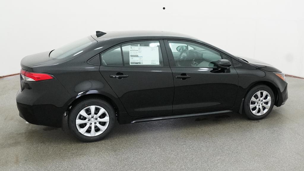 2026 Toyota Corolla LE 4dr Car Slide 11