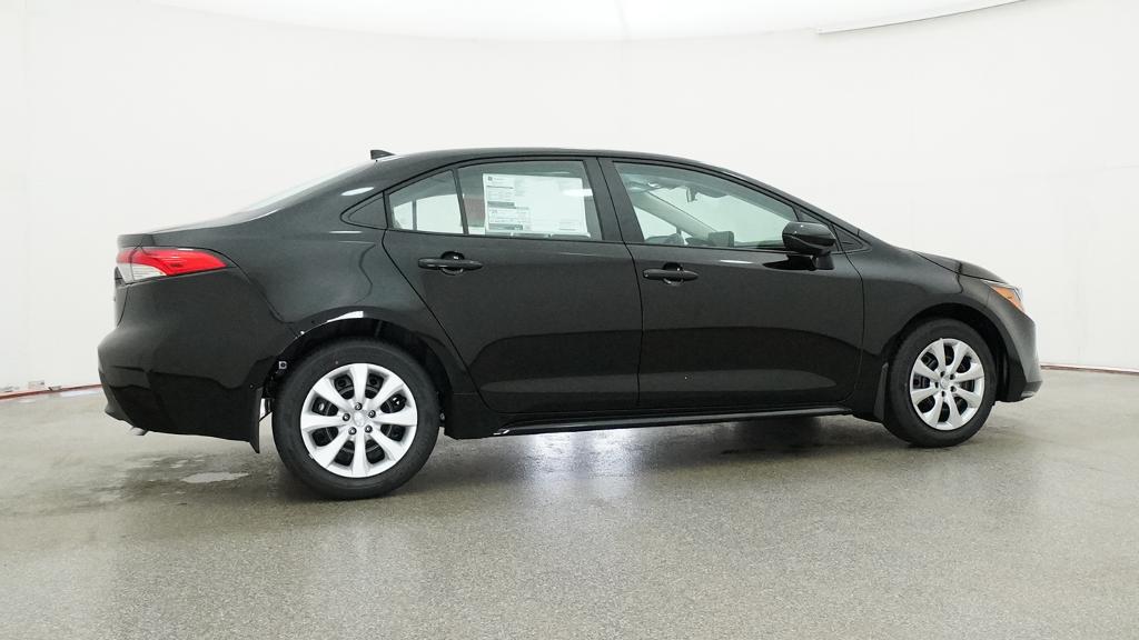 2026 Toyota Corolla LE 4dr Car Slide 27
