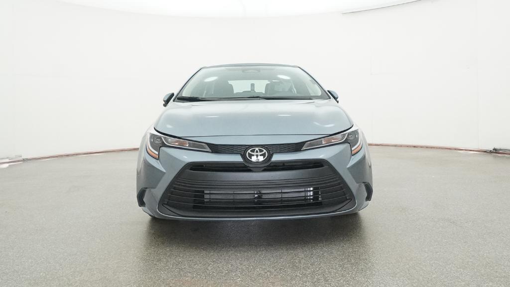 2026 Toyota Corolla LE photo 3