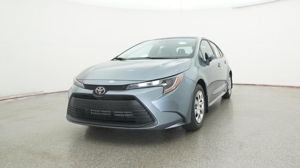 2026 Toyota Corolla LE photo 4