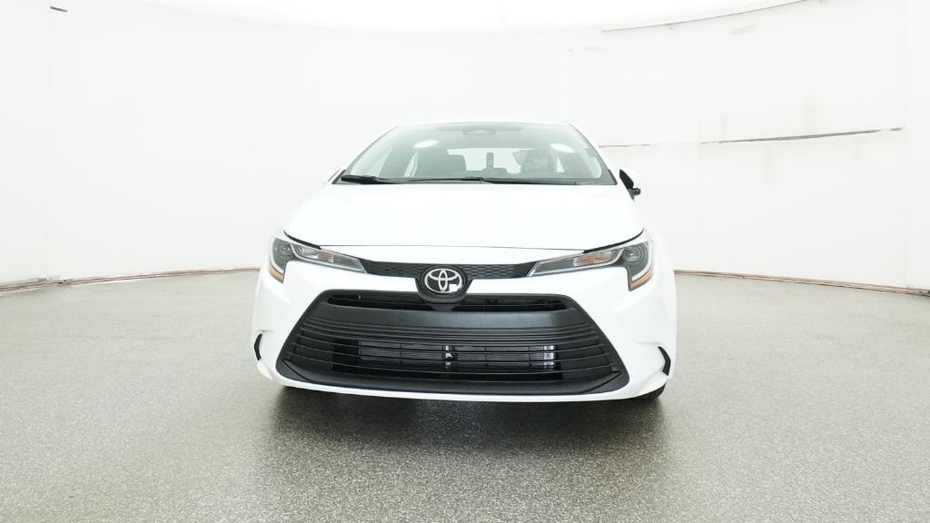 2026 Toyota Corolla LE photo 2