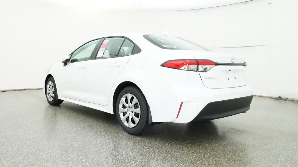 2026 Toyota Corolla LE photo 13