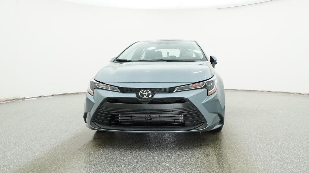 2026 Toyota Corolla LE photo 3