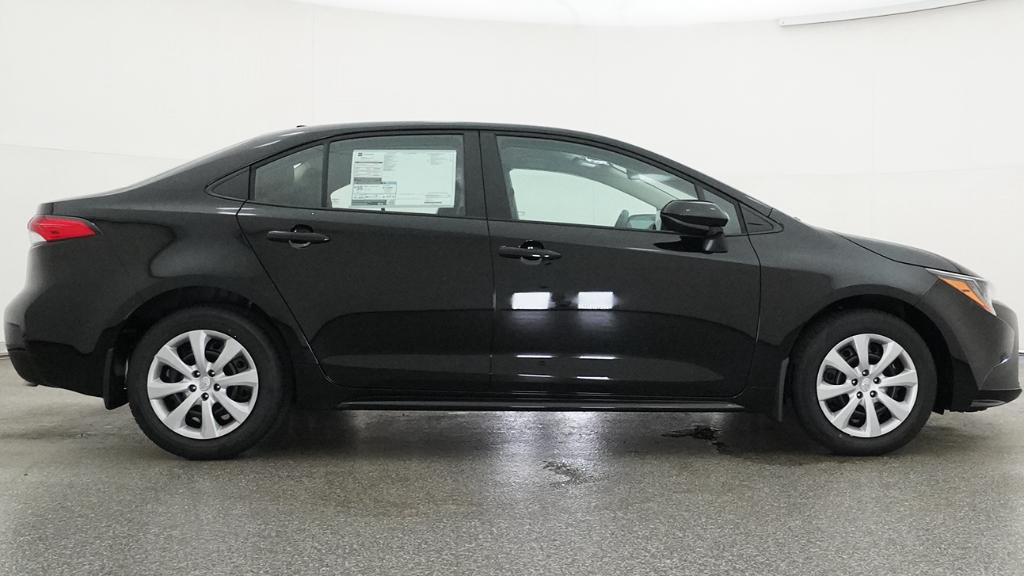 New 2026 Midnight Black Metallic Toyota  LE image 7