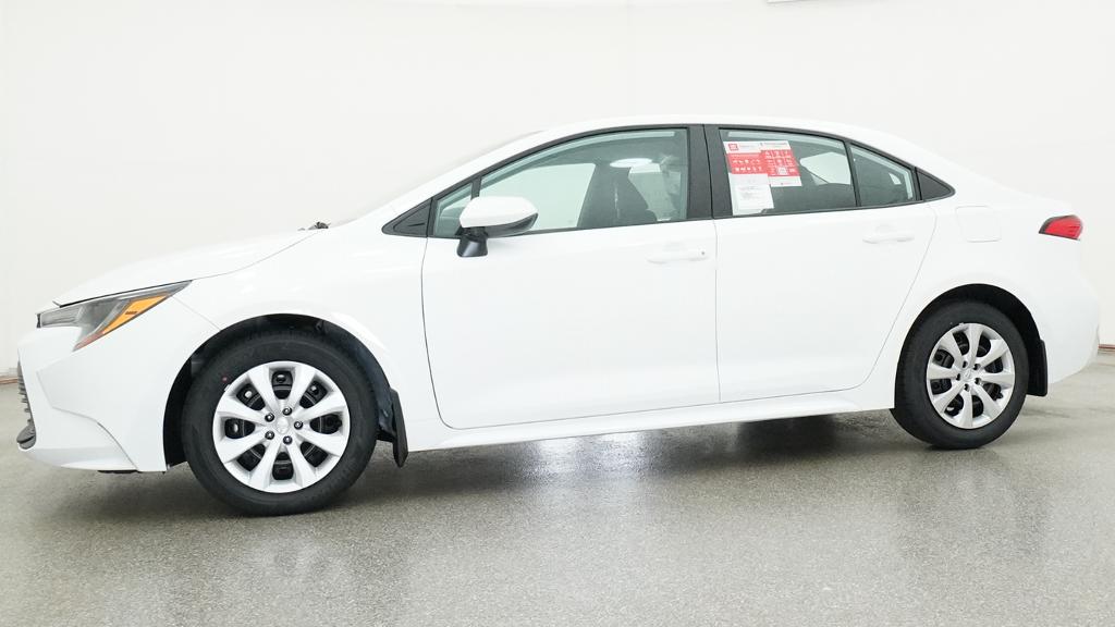 New 2026 Ice Cap Toyota  LE image 4