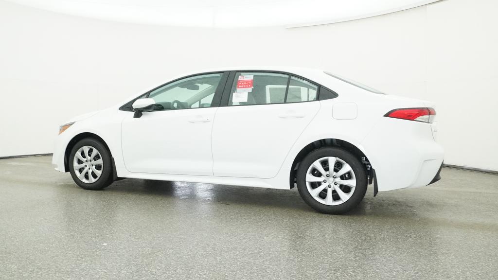 2026 Toyota Corolla LE photo 10