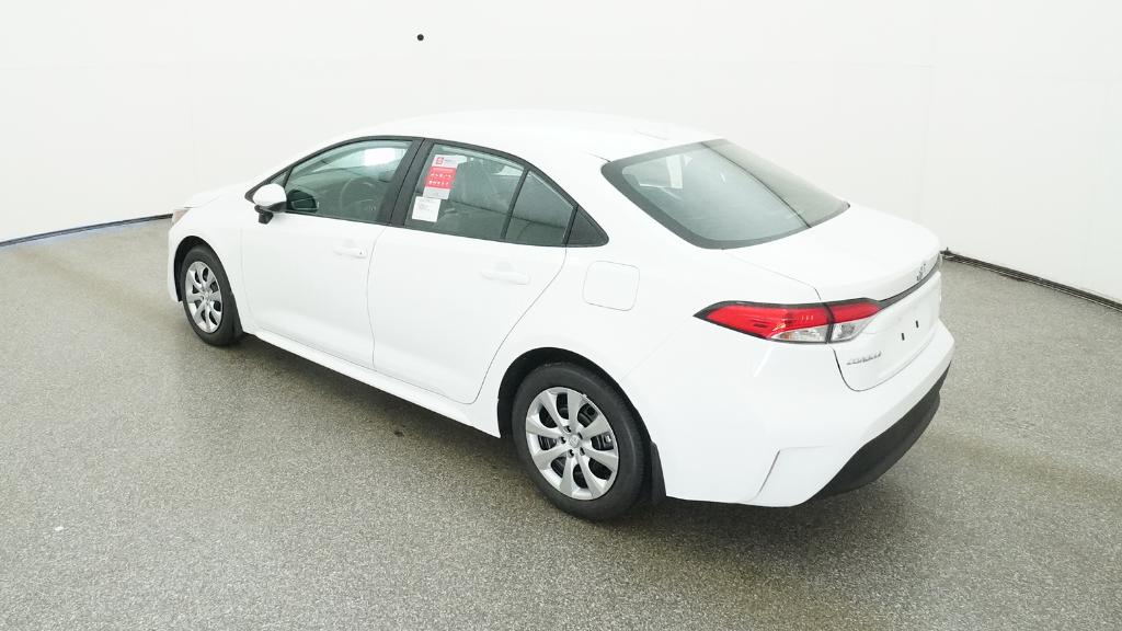 2026 Toyota Corolla LE photo 11