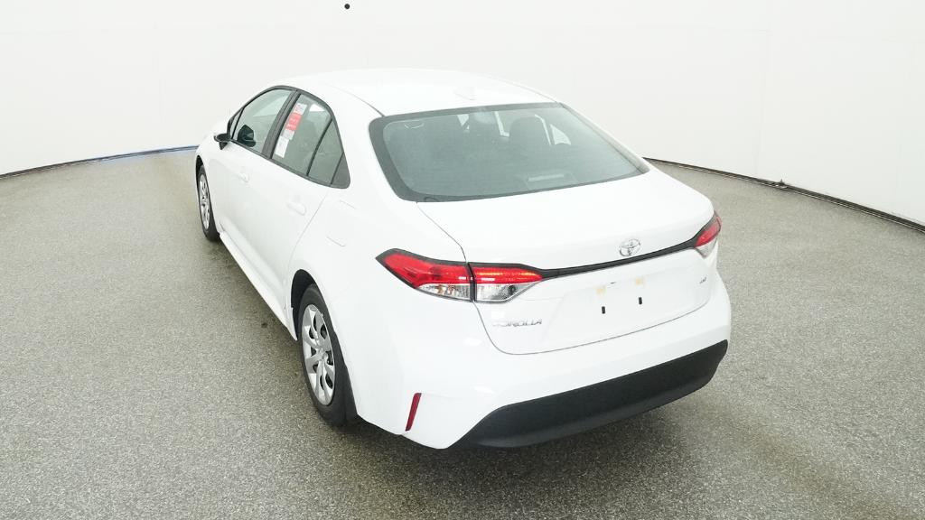 2026 Toyota Corolla LE photo 14