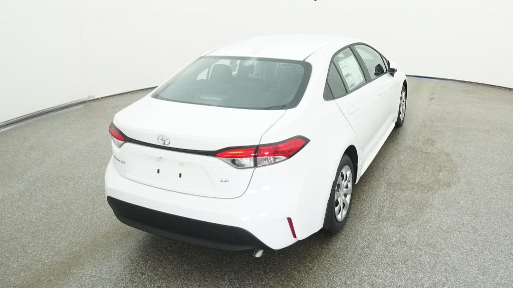 2026 Toyota Corolla LE photo 17