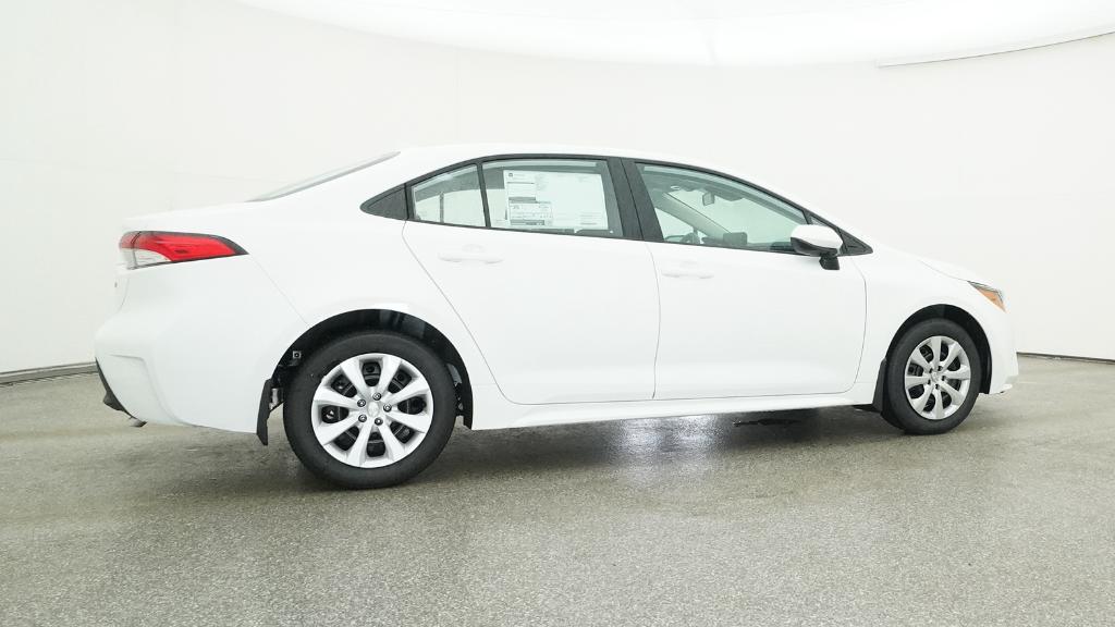 2026 Toyota Corolla LE photo 21