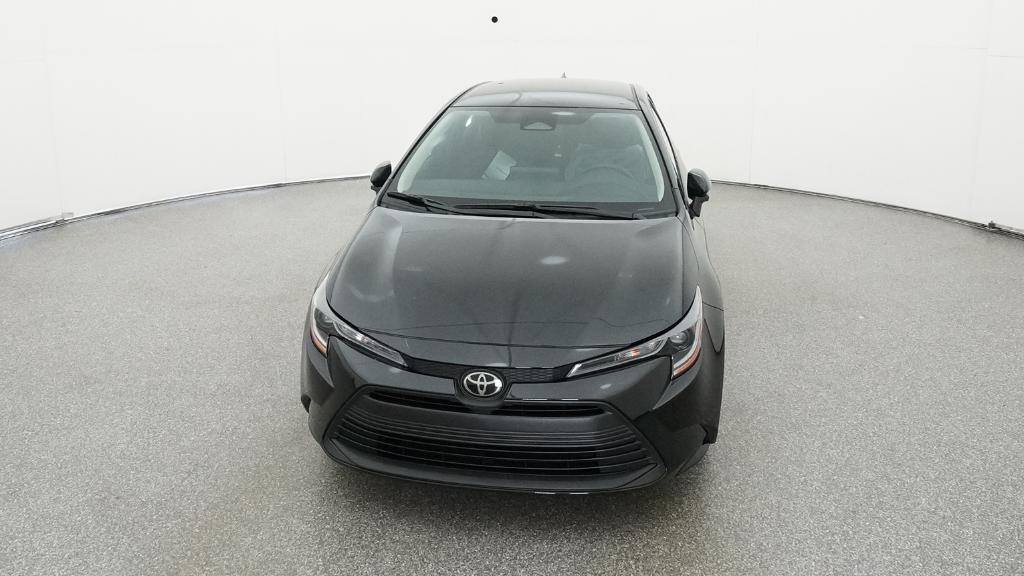 2026 Toyota Corolla LE photo 2