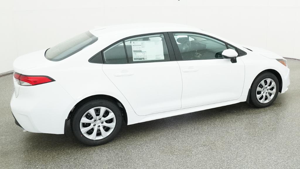 New 2026 Ice Cap Toyota  LE image 12