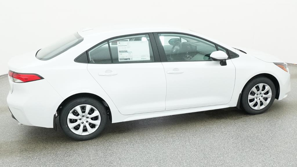 New 2026 Wind Chill Pearl <sup>1</sup> Toyota  LE image 16