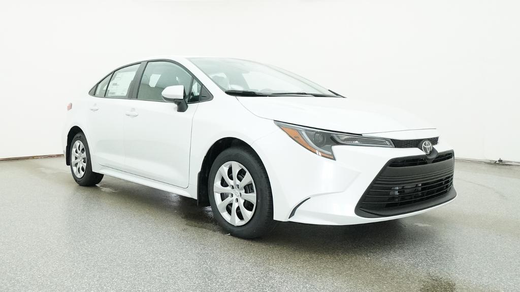 New 2026 Wind Chill Pearl <sup>1</sup> Toyota  LE image 9