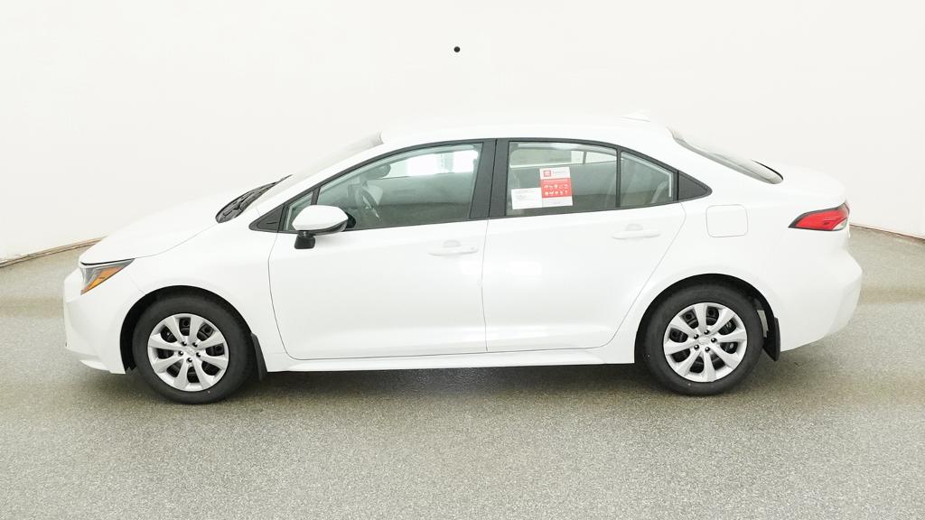 New 2026 Wind Chill Pearl <sup>1</sup> Toyota  LE image 3