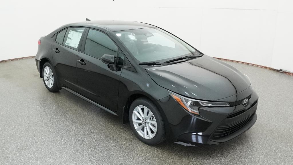 New 2027 Inked Toyota LE image 33