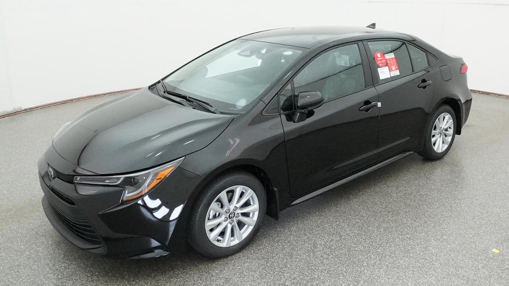 New 2027 Inked Toyota LE image 24