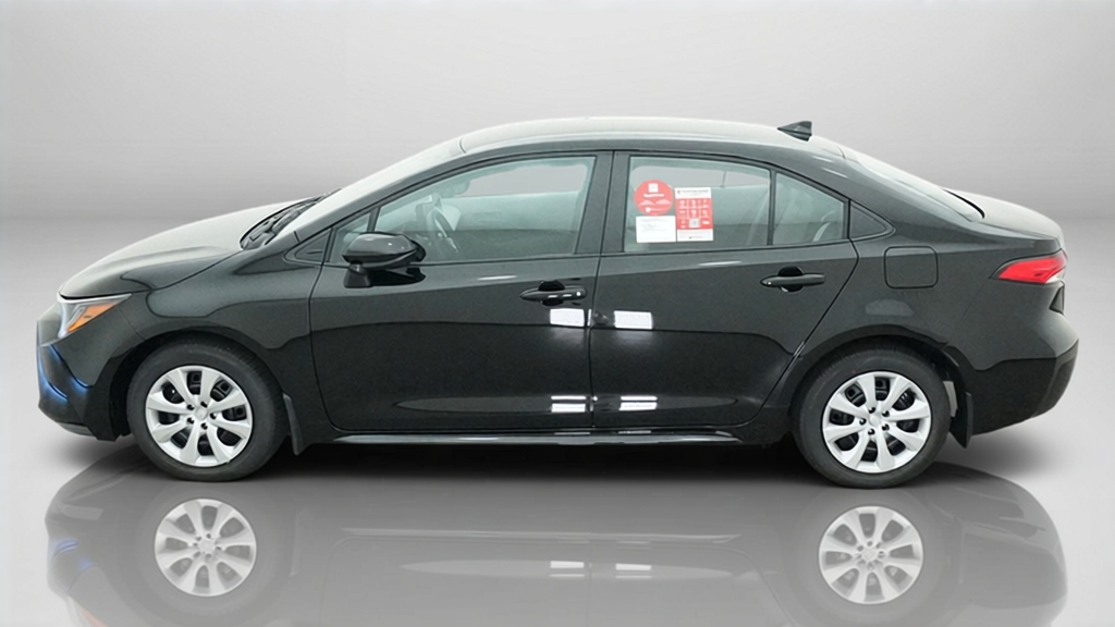 New 2027 Inked Toyota  LE image 2