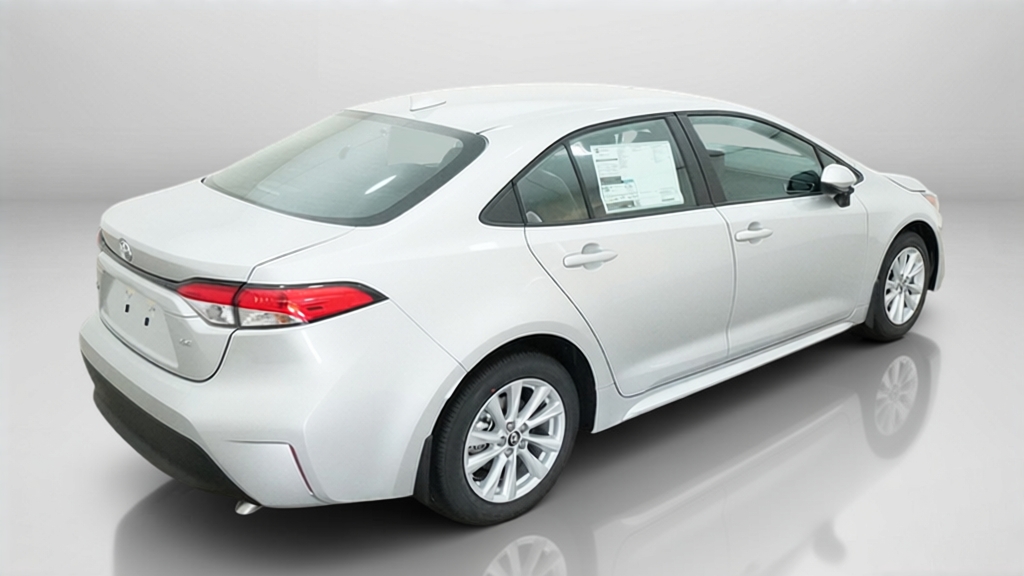 New 2027 Classic Silver Metallic Toyota  LE image 9