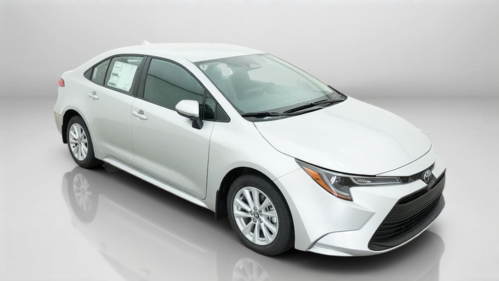 New 2027 Classic Silver Metallic Toyota  LE image 5