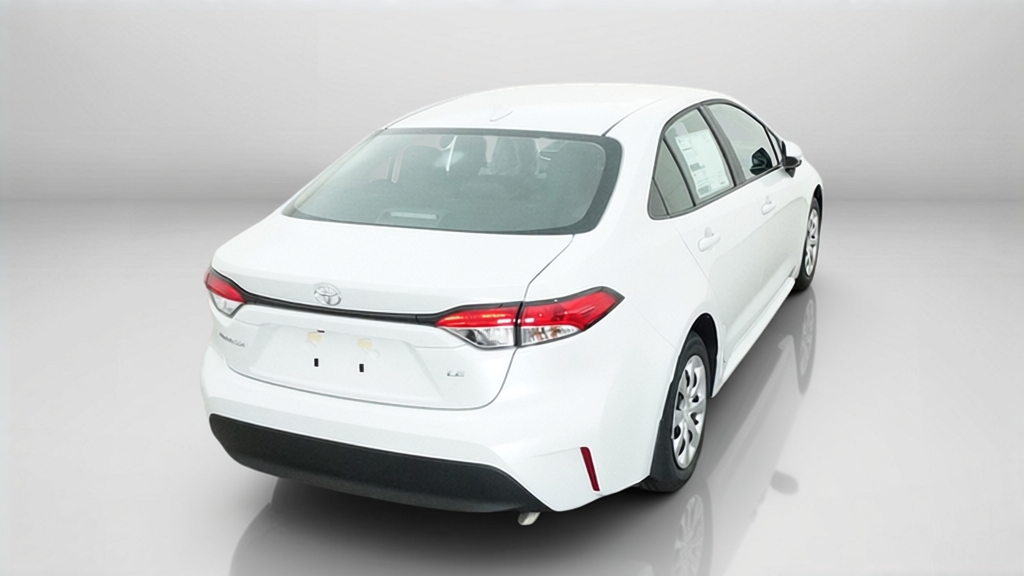 New 2027 Wind Chill Pearl <sup>1</sup> Toyota  LE image 11