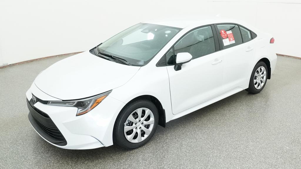 New 2027 Wind Chill Pearl <sup>1</sup> Toyota  LE image 26