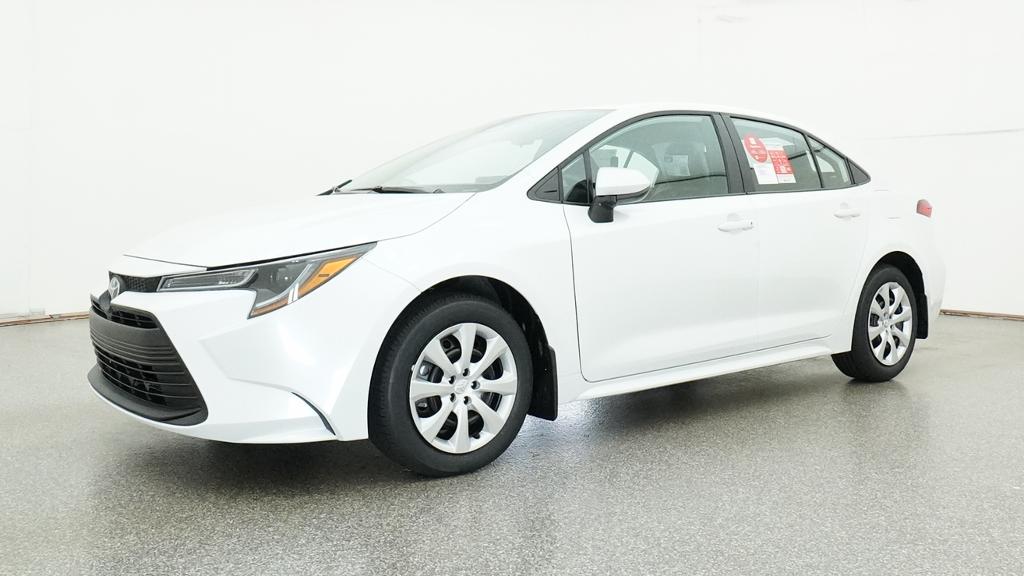 New 2027 Wind Chill Pearl <sup>1</sup> Toyota  LE image 31