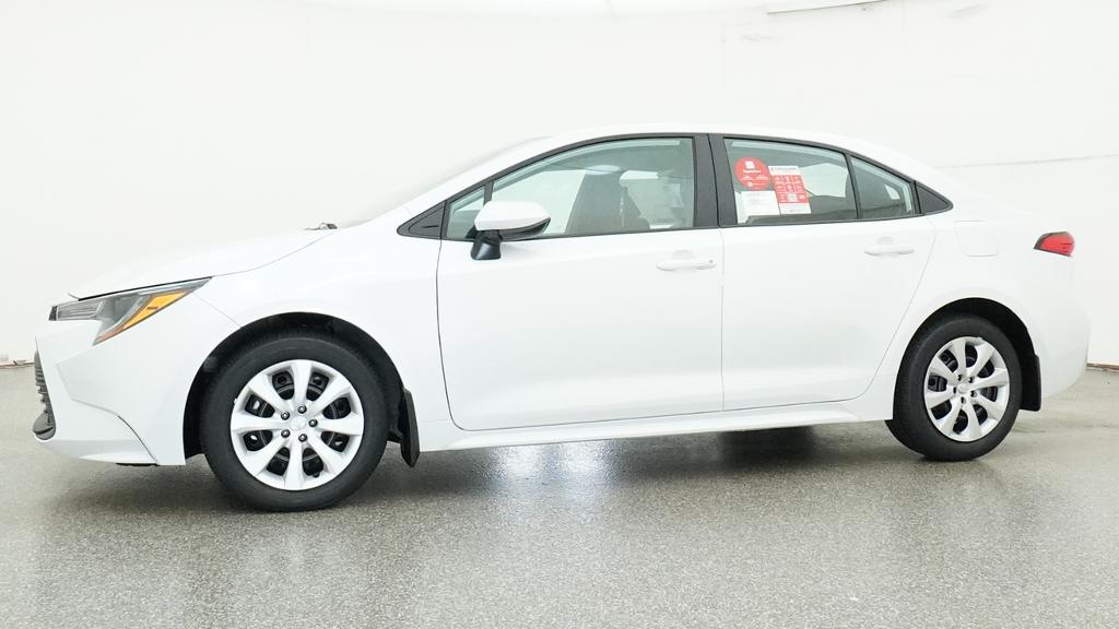 New 2027 Wind Chill Pearl <sup>1</sup> Toyota  LE image 29