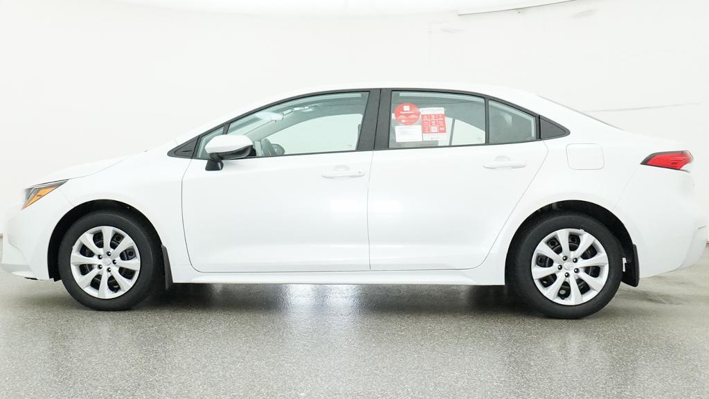 New 2027 Wind Chill Pearl <sup>1</sup> Toyota  LE image 27