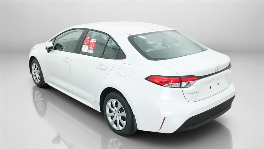 New 2027 Wind Chill Pearl <sup>1</sup> Toyota  LE image 15