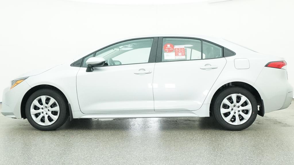 New 2027 Classic Silver Metallic Toyota  LE image 2