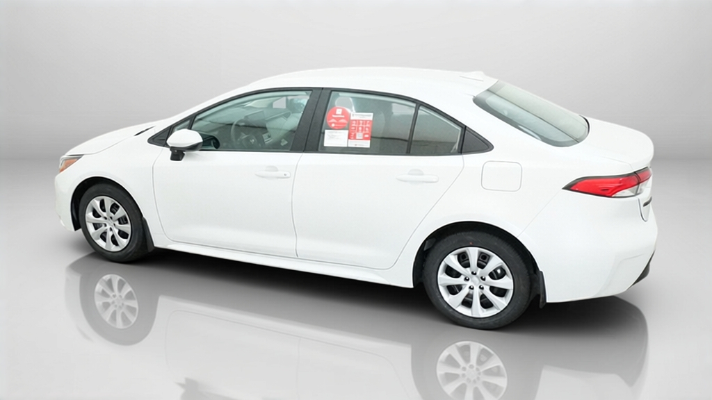 New 2027 Wind Chill Pearl Toyota LE image 35