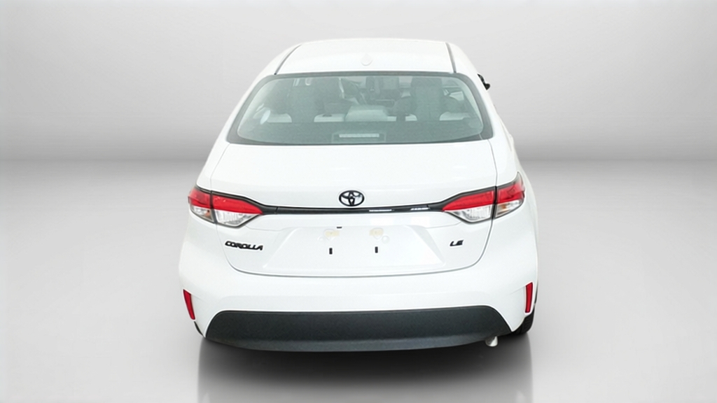 New 2027 Wind Chill Pearl Toyota LE image 32