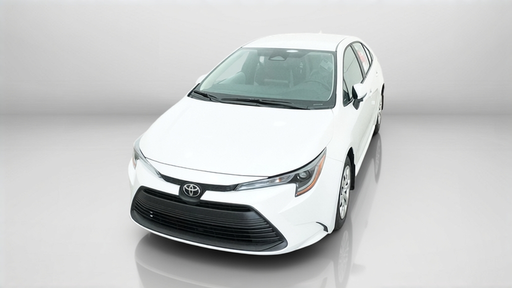 New 2027 Wind Chill Pearl Toyota LE image 30