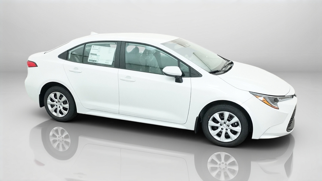 New 2027 Wind Chill Pearl Toyota LE image 26