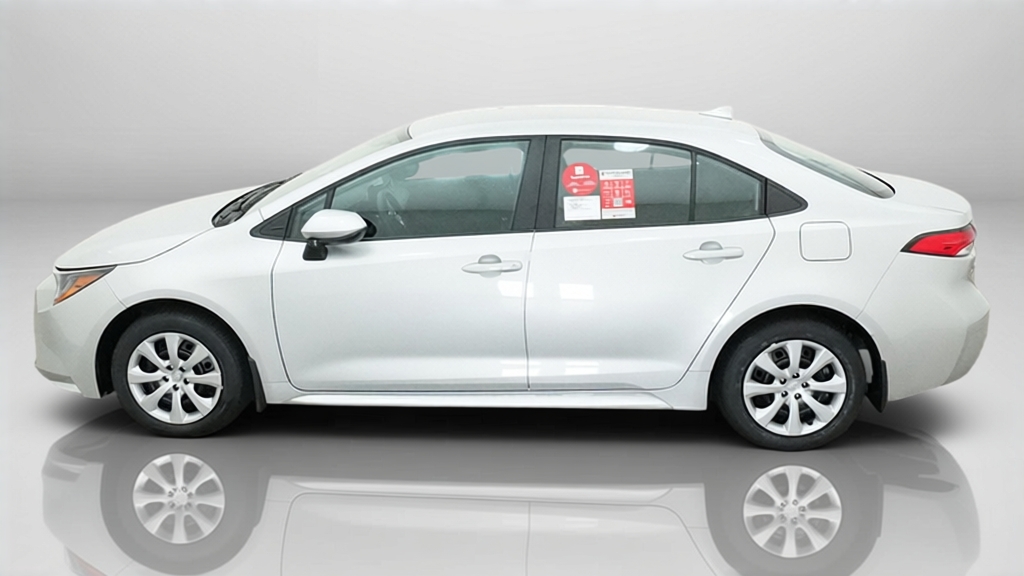 New 2027 Classic Silver Metallic Toyota  LE image 2