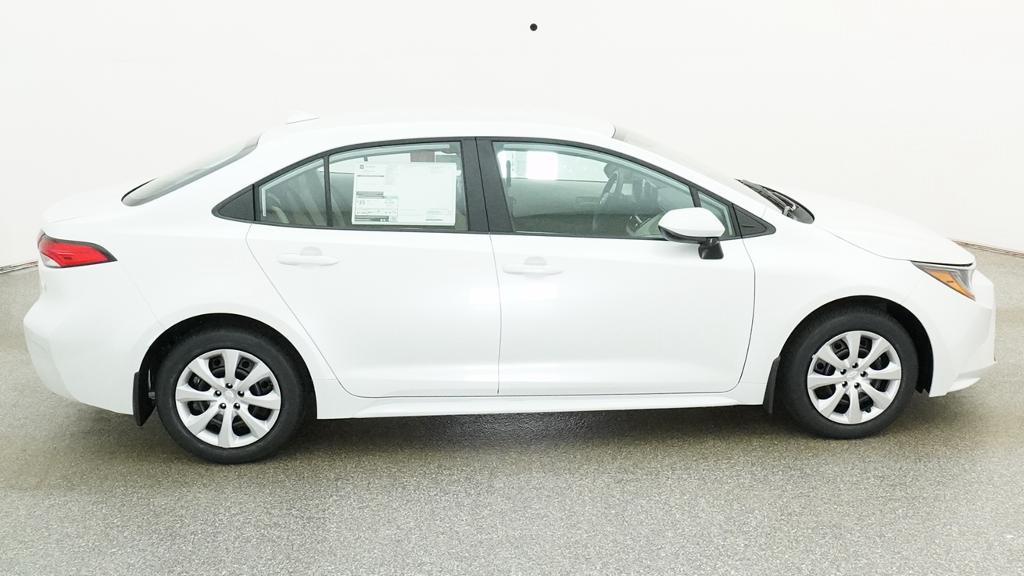 New 2027 Wind Chill Pearl <sup>1</sup> Toyota  LE image 14