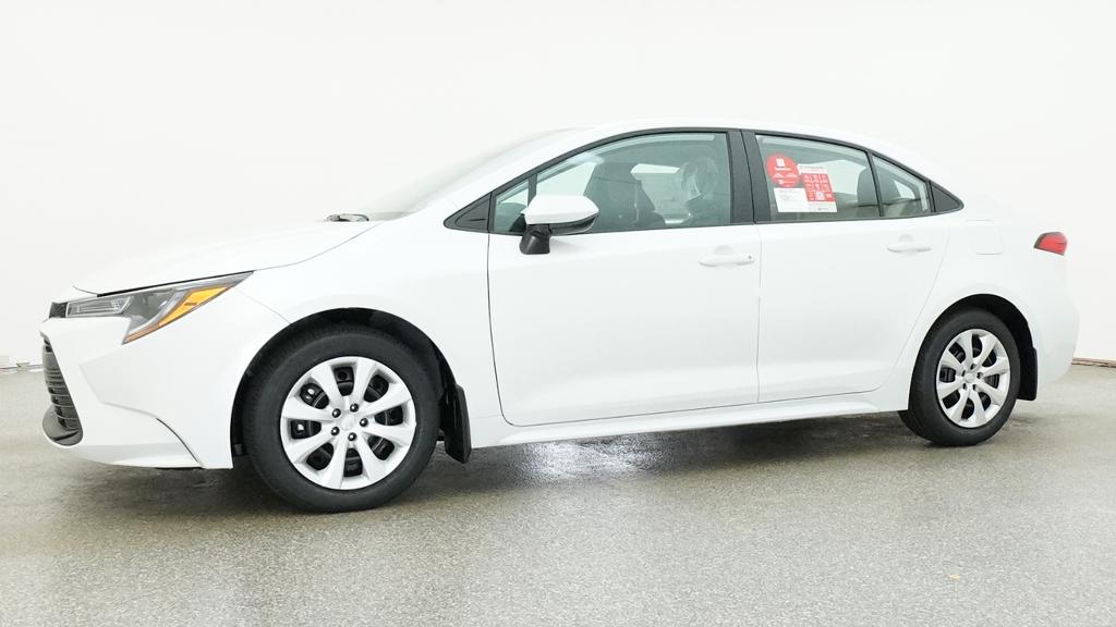 New 2027 Wind Chill Pearl <sup>1</sup> Toyota  LE image 4
