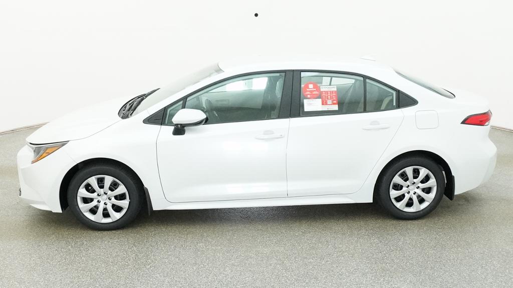 New 2027 Wind Chill Pearl <sup>1</sup> Toyota  LE image 3