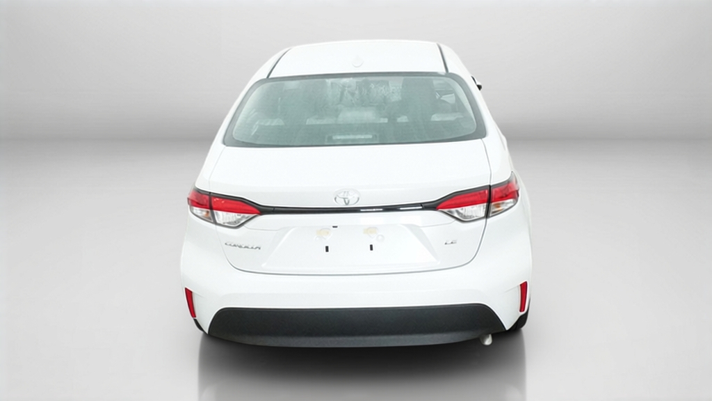 New 2027 Wind Chill Pearl <sup>1</sup> Toyota  LE image 12