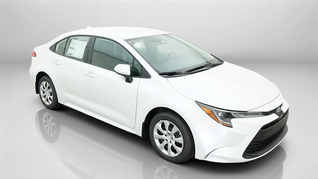 New 2027 Wind Chill Pearl <sup>1</sup> Toyota  LE image 5