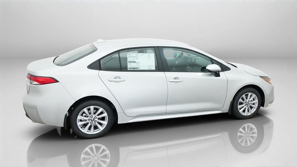 2027 Toyota Corolla LE 4dr Car Slide 11