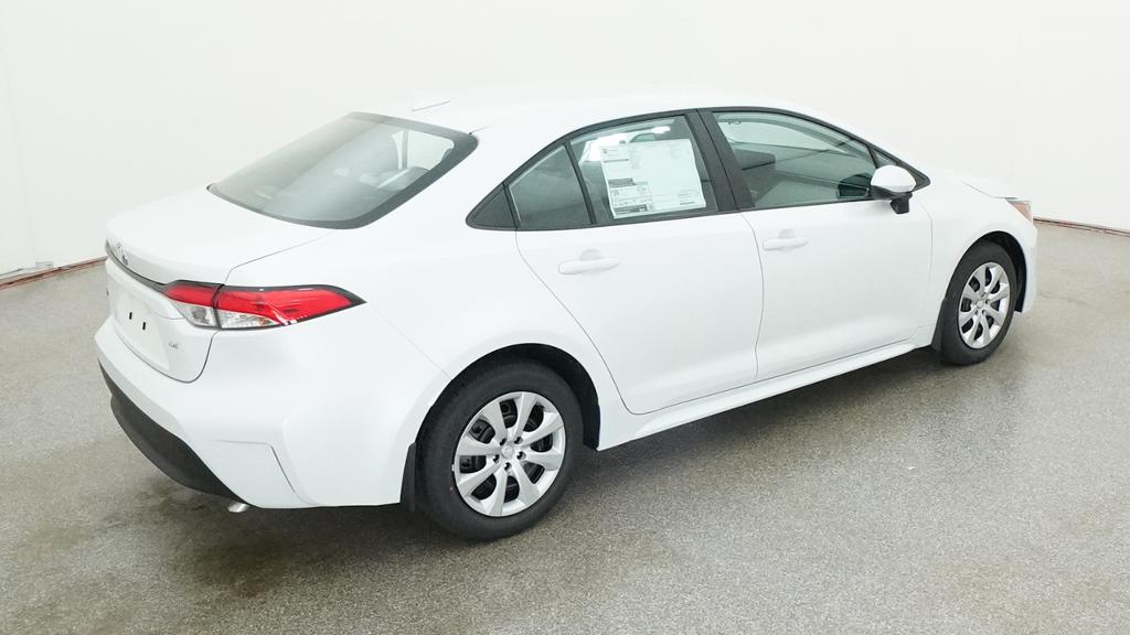 New 2027 Wind Chill Pearl Toyota LE image 18