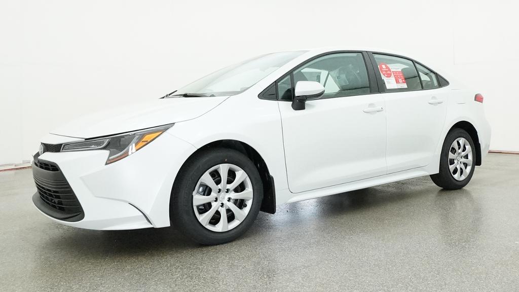 New 2027 Wind Chill Pearl Toyota LE image 6