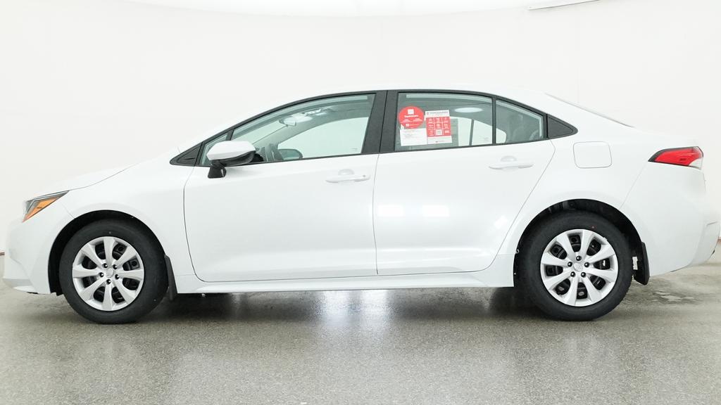 New 2027 Wind Chill Pearl Toyota LE image 2